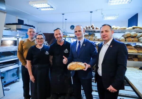 Wizyta w piekarni w sikorzu