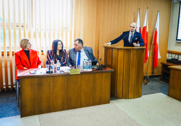 VIII sesja Rady Powiatu w Płocku