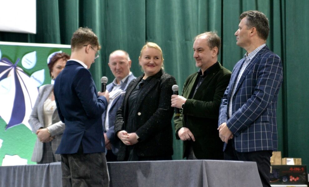 Osoby biorące udział w konkursie