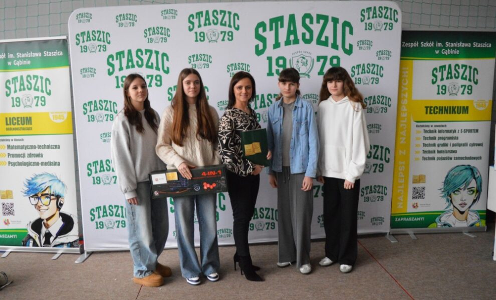 Dziewczyny z nagrodami