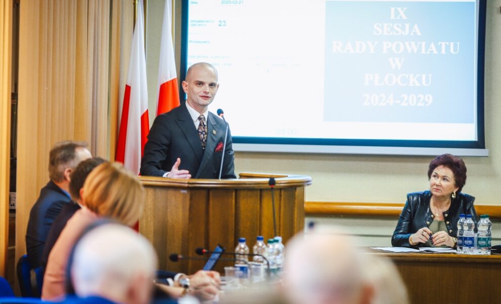 Starosta Płocki-Sylwester Ziemkiewicz przy mównicy