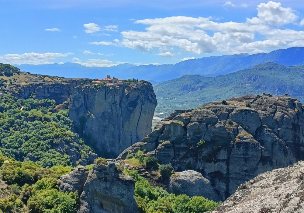 Widok na górzyste tereny Grecji