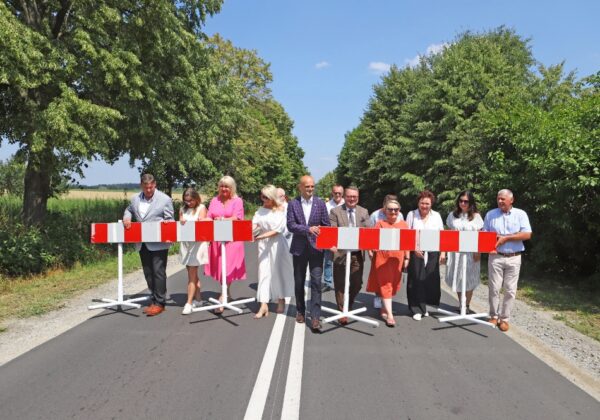 Uroczyste otwarcie drogi na terenie gminy Łąck