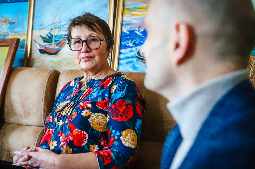Malarka podczas spotkania ze starostą