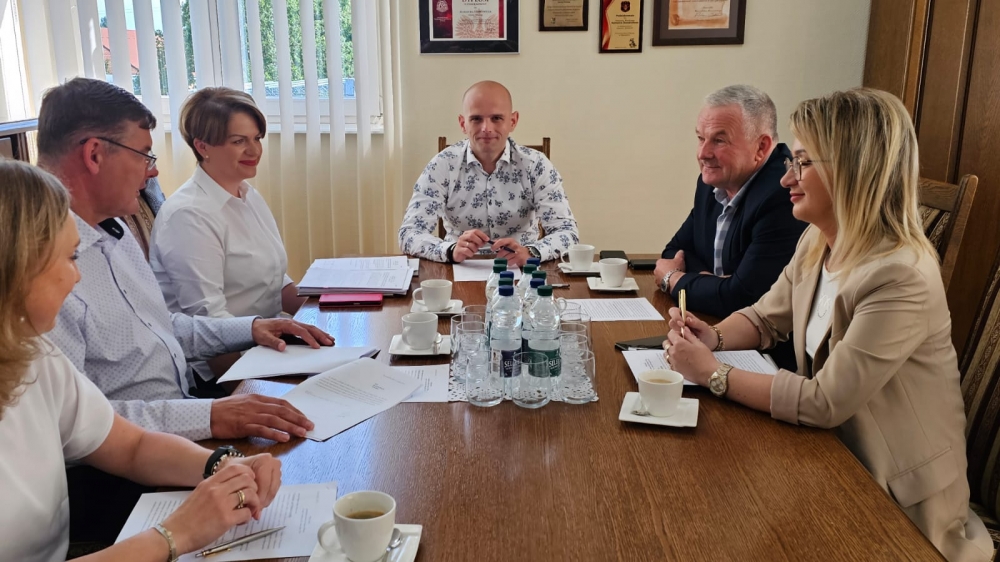 Starosta płocki z przewodniczącym rady powiatu