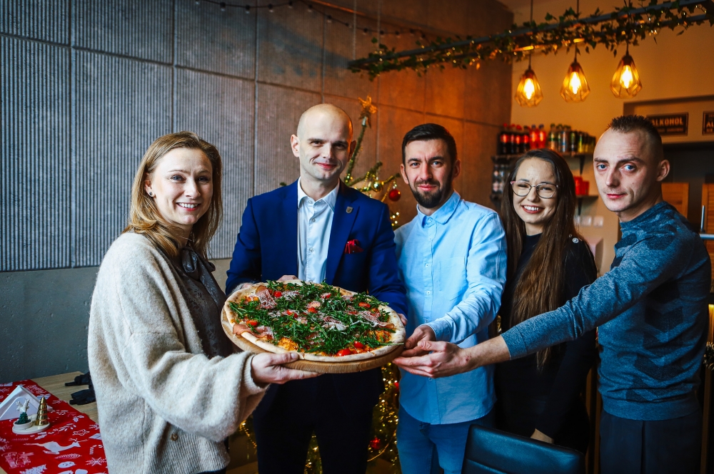 Zdjęcie pamiątkowe w Pizzerii Piccolo Paese