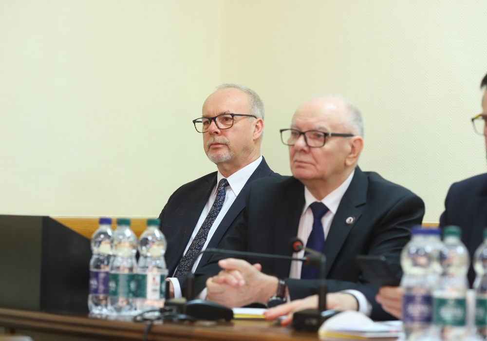 Członkowie zarządu powiatu