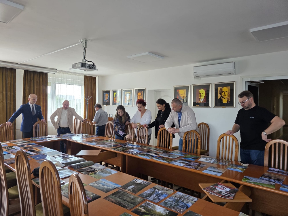 Jury w trakcie pracy