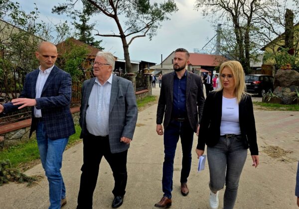 Samorządowcy powiatu płockiego - a także gmin Drobin i Bielsk - są tutaj każdego dnia
