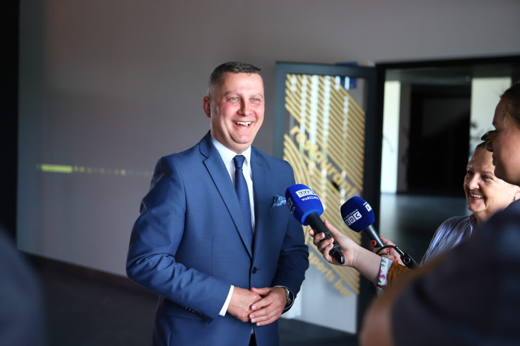 Dyrektor Sebastian Borowiak