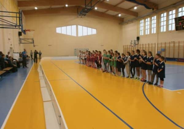 Finały w hali sportowej przy ZS w Radzanowie
