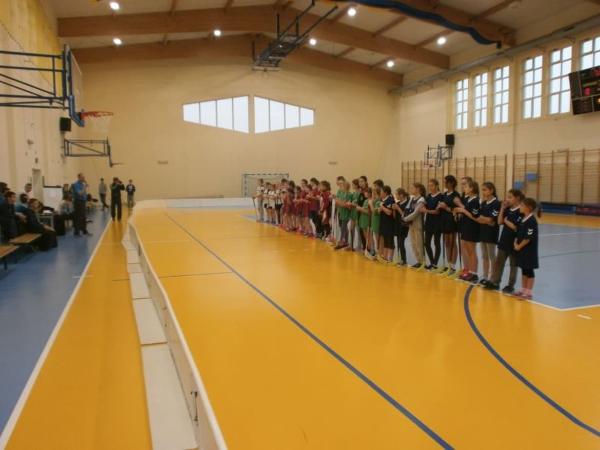 Finały w hali sportowej przy ZS w Radzanowie