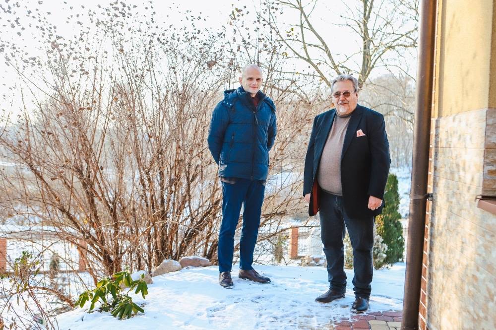 Starosta z Panem Josefie na zewnątrz