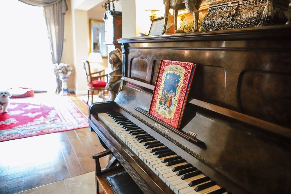 Pianino w domu Państwa Miller