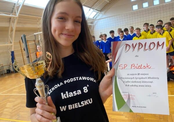 Uczennica z Bielska z dyplomem